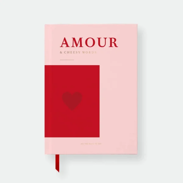 All The Ways To Say Amour Hardcover Notebook A5 – Ρομαντικό σημειωματάριο με ροζ και κόκκινο σκληρό εξώφυλλο και χρυσές λεπτομέρειες.