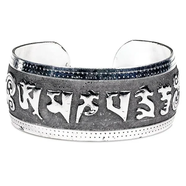 Miao Tribal Bracelet με χαραγμένο βουδιστικό μάντρα Om Mani Padme Hum, ασημί βραχιόλι.